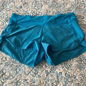 Lululemon Speed Up Short Size 8 blue